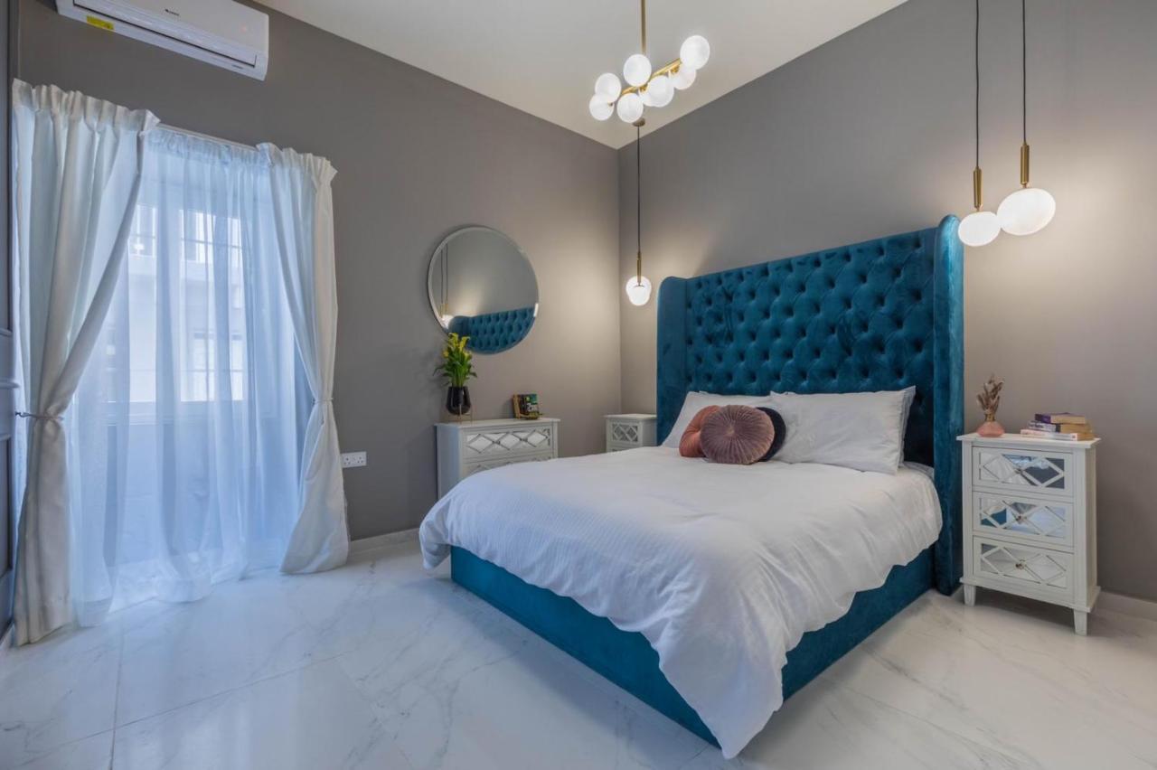 New & Unique Apartment - A 5 Minutes Ferry To Capital City Of Valletta Senglea Bagian luar foto